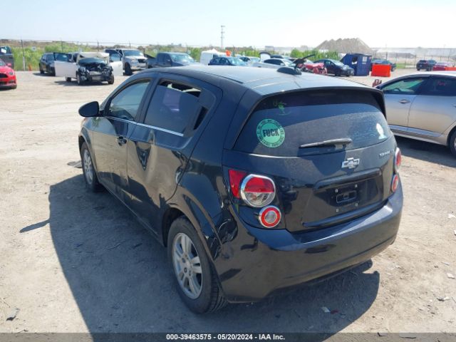 Photo 2 VIN: 1G1JC6SH7F4208257 - CHEVROLET SONIC 