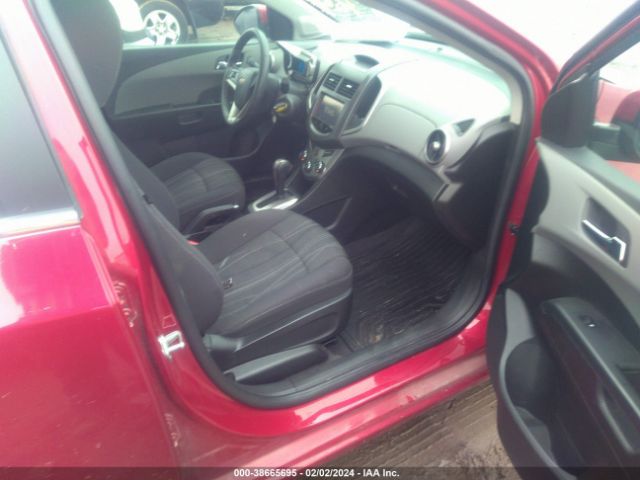 Photo 4 VIN: 1G1JC6SH7G4121833 - CHEVROLET SONIC 