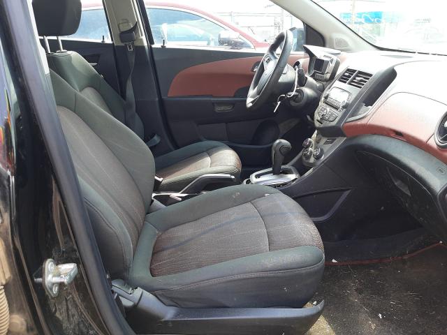 Photo 4 VIN: 1G1JC6SH8C4129434 - CHEVROLET SONIC LT 