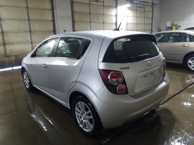 Photo 2 VIN: 1G1JC6SH8C4165088 - CHEVROLET SONIC LT 