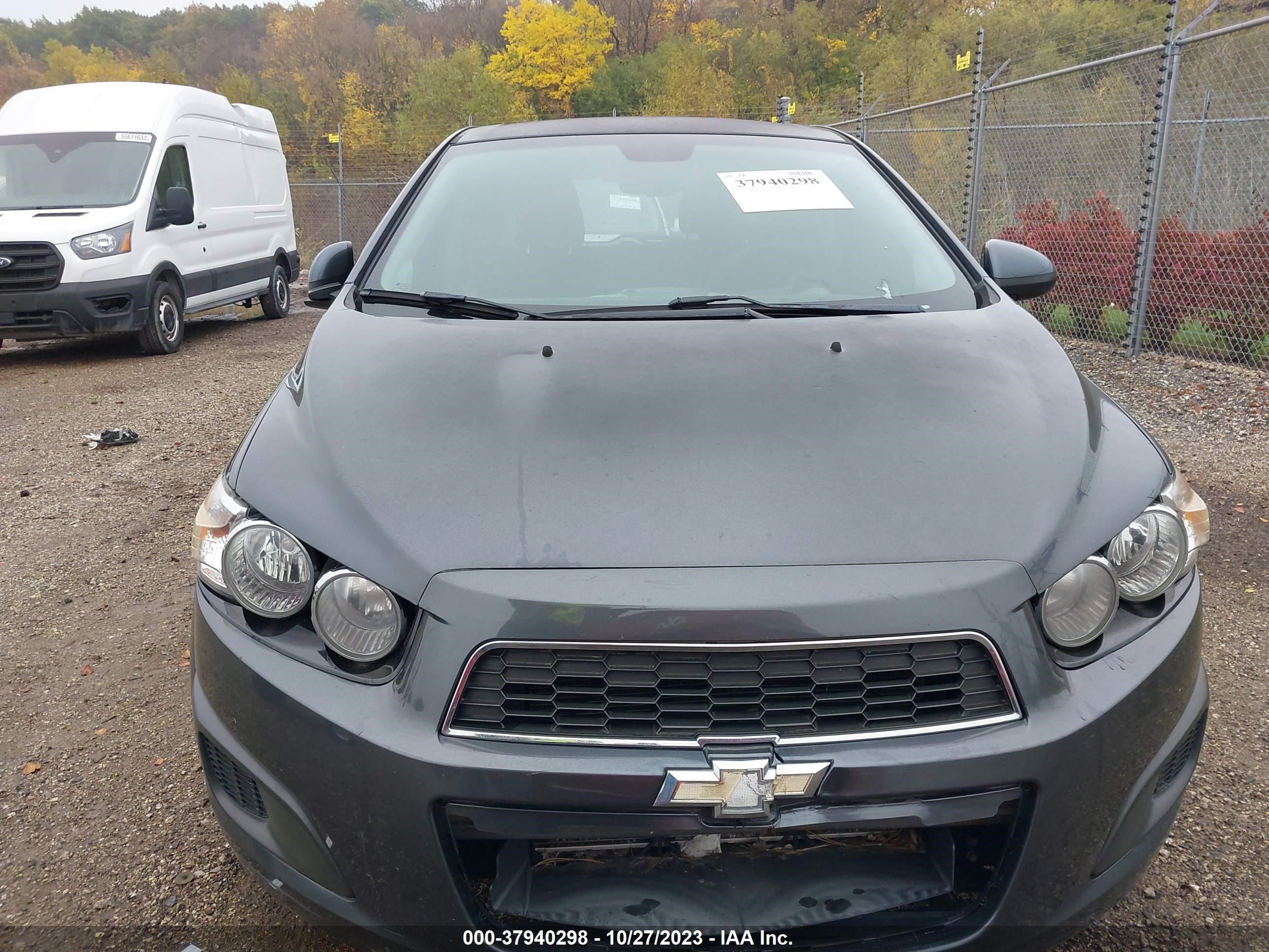 Photo 5 VIN: 1G1JC6SH8C4213169 - CHEVROLET SONIC 