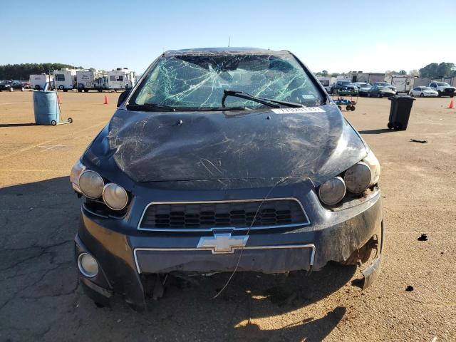 Photo 4 VIN: 1G1JC6SH8D4107645 - CHEVROLET SONIC 