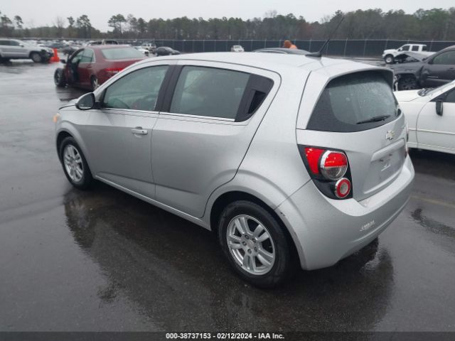 Photo 2 VIN: 1G1JC6SH8D4221337 - CHEVROLET SONIC 