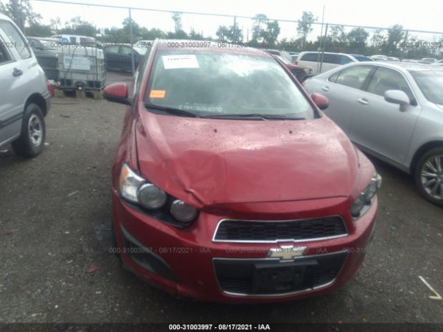 Photo 5 VIN: 1G1JC6SH8D4226764 - CHEVROLET SONIC 