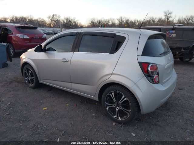 Photo 2 VIN: 1G1JC6SH8D4246562 - CHEVROLET SONIC 