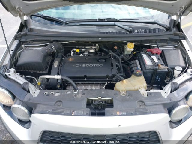 Photo 9 VIN: 1G1JC6SH8E4216494 - CHEVROLET SONIC 