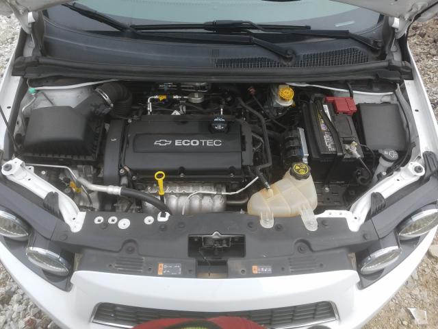 Photo 6 VIN: 1G1JC6SH8F4117983 - CHEVROLET SONIC LT 