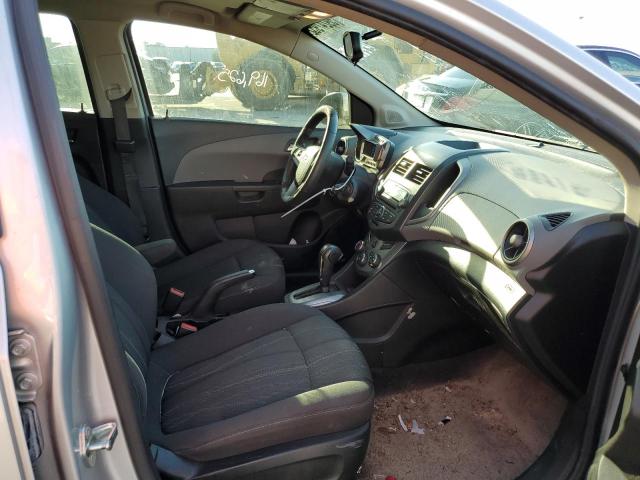 Photo 4 VIN: 1G1JC6SH8F4122245 - CHEVROLET SONIC LT 