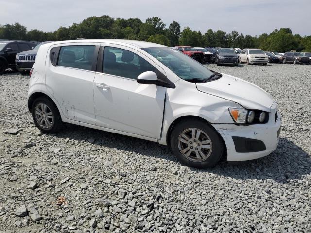 Photo 3 VIN: 1G1JC6SH8G4175612 - CHEVROLET SONIC LT 