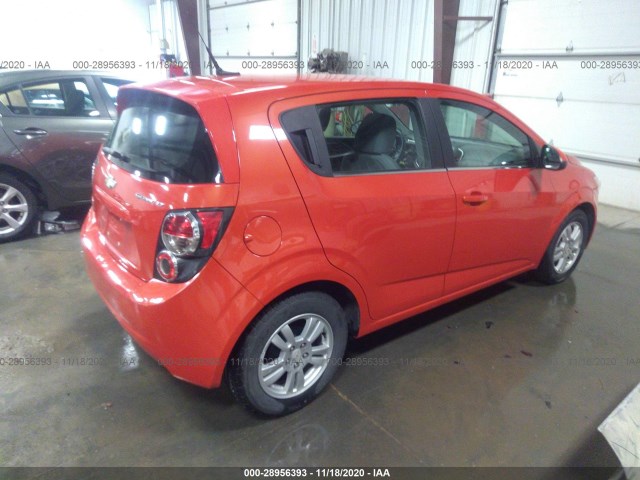 Photo 3 VIN: 1G1JC6SH9C4107135 - CHEVROLET SONIC 