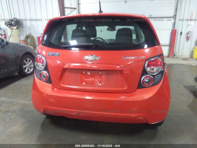 Photo 5 VIN: 1G1JC6SH9C4107135 - CHEVROLET SONIC 