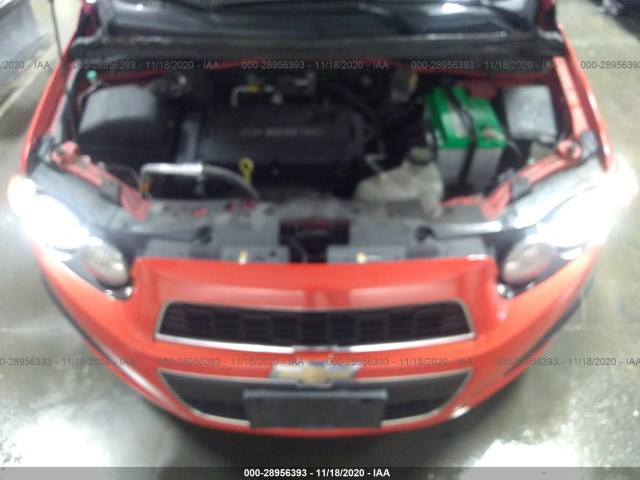 Photo 9 VIN: 1G1JC6SH9C4107135 - CHEVROLET SONIC 