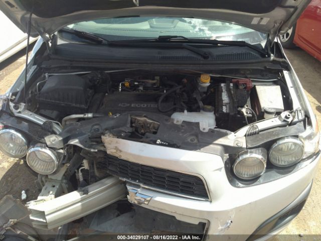 Photo 9 VIN: 1G1JC6SH9C4115607 - CHEVROLET SONIC 