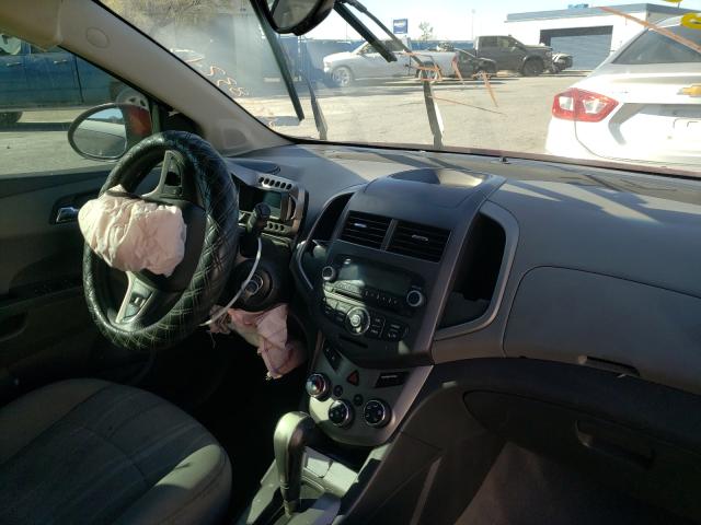 Photo 8 VIN: 1G1JC6SH9C4184197 - CHEVROLET SONIC LT 