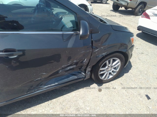 Photo 5 VIN: 1G1JC6SH9C4226772 - CHEVROLET SONIC 