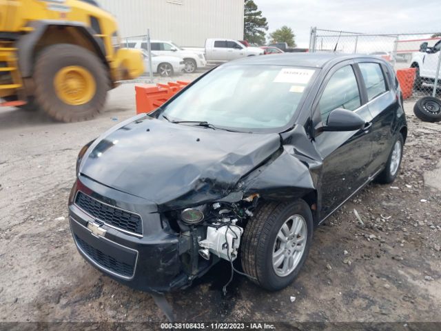 Photo 5 VIN: 1G1JC6SH9D4233478 - CHEVROLET SONIC 