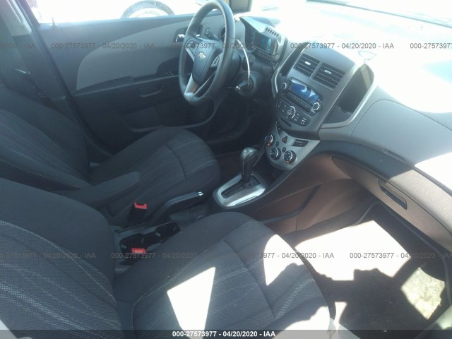 Photo 4 VIN: 1G1JC6SH9E4227181 - CHEVROLET SONIC 