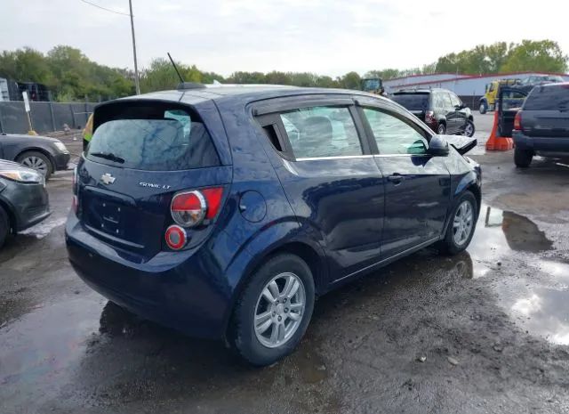 Photo 3 VIN: 1G1JC6SH9F4165329 - CHEVROLET SONIC 