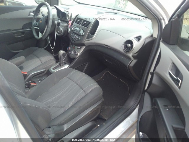 Photo 4 VIN: 1G1JC6SH9F4179814 - CHEVROLET SONIC 