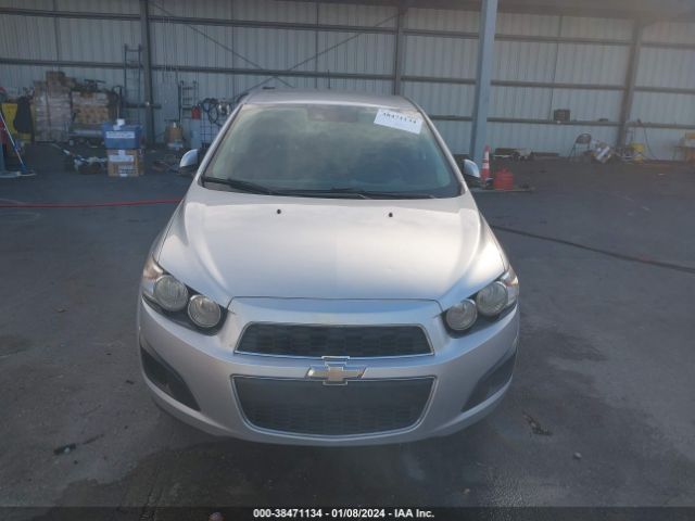 Photo 5 VIN: 1G1JC6SH9F4220538 - CHEVROLET SONIC 