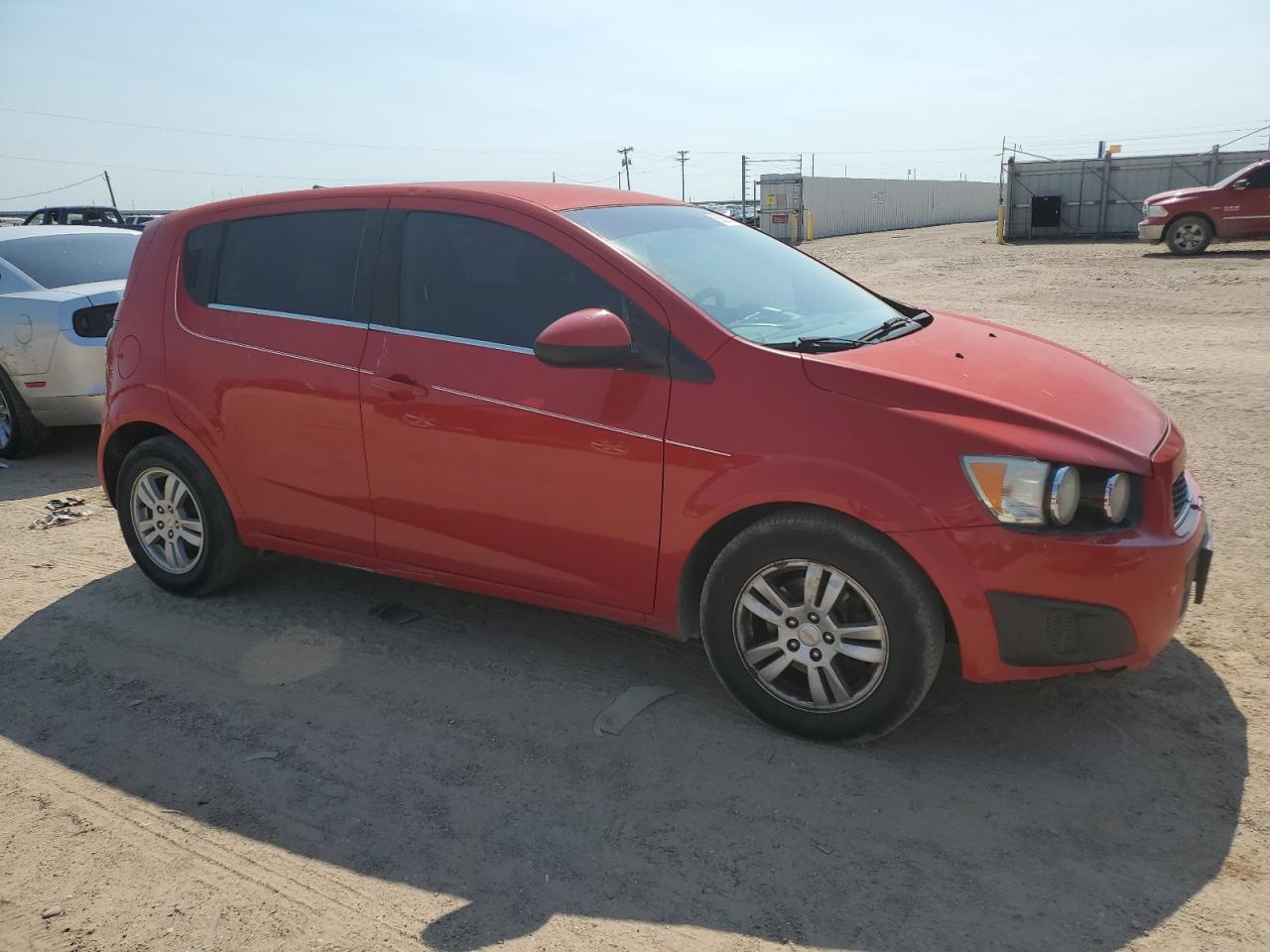 Photo 3 VIN: 1G1JC6SHXC4128656 - CHEVROLET SONIC 