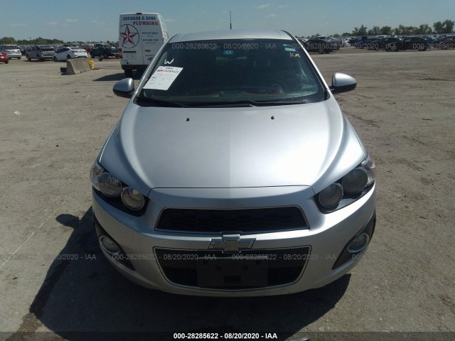 Photo 5 VIN: 1G1JC6SHXC4157414 - CHEVROLET SONIC 