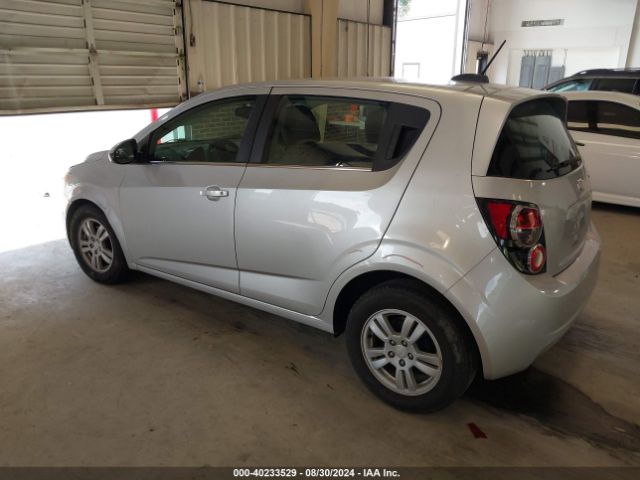 Photo 2 VIN: 1G1JC6SHXF4123865 - CHEVROLET SONIC 