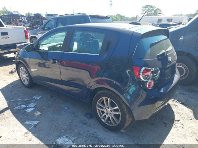 Photo 2 VIN: 1G1JC6SHXF4132047 - CHEVROLET SONIC 