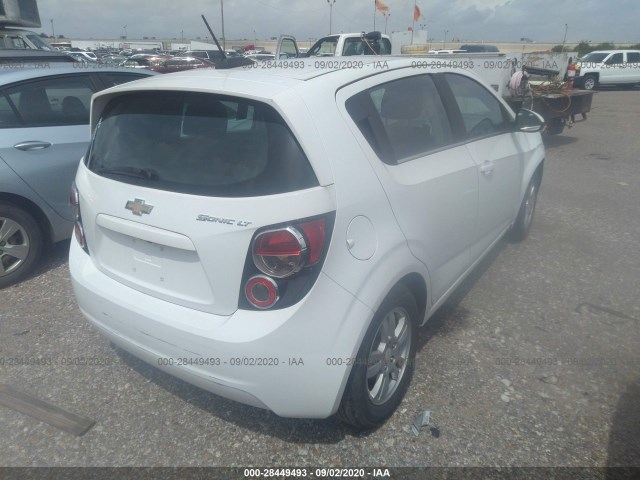 Photo 3 VIN: 1G1JC6SHXF4138754 - CHEVROLET SONIC 