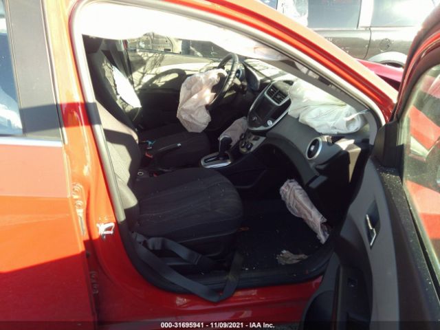 Photo 4 VIN: 1G1JD5SB0L4102392 - CHEVROLET SONIC 