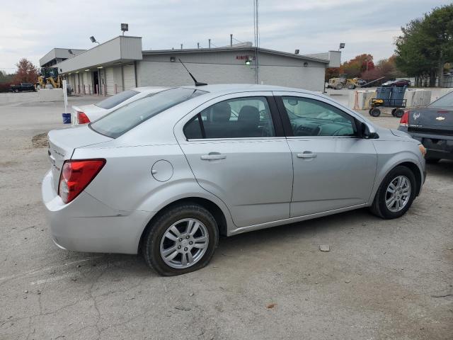 Photo 2 VIN: 1G1JD5SB2C4161508 - CHEVROLET SONIC 