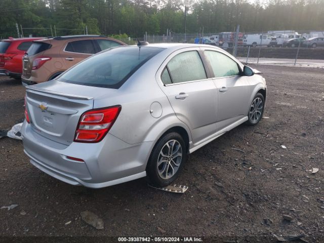 Photo 3 VIN: 1G1JD5SB2H4103700 - CHEVROLET SONIC 