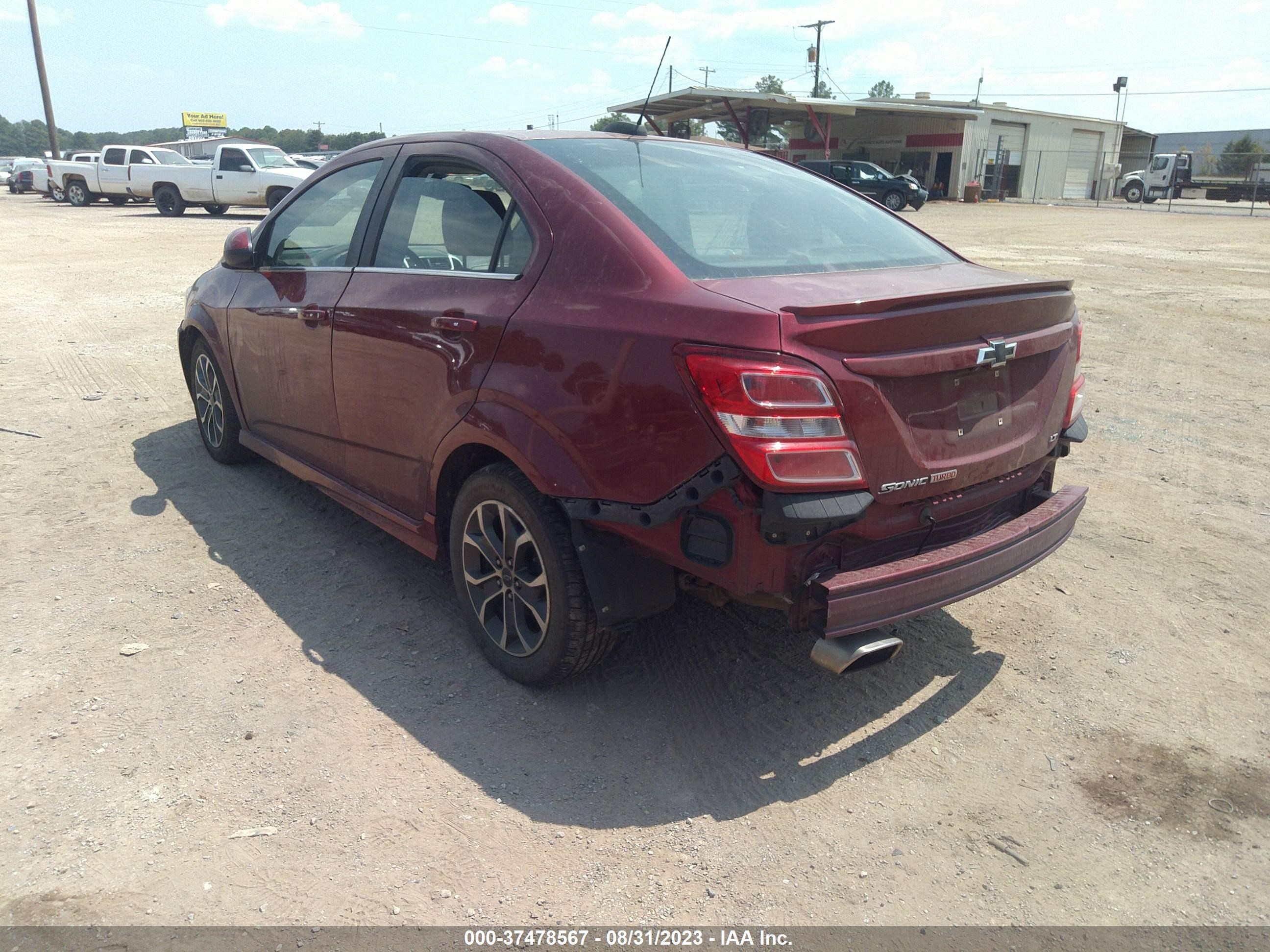 Photo 2 VIN: 1G1JD5SB2J4136959 - CHEVROLET SONIC 