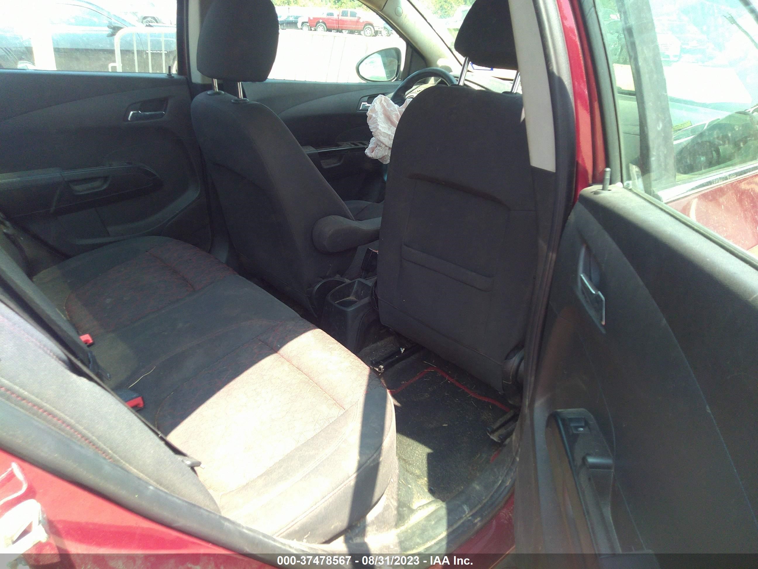 Photo 7 VIN: 1G1JD5SB2J4136959 - CHEVROLET SONIC 