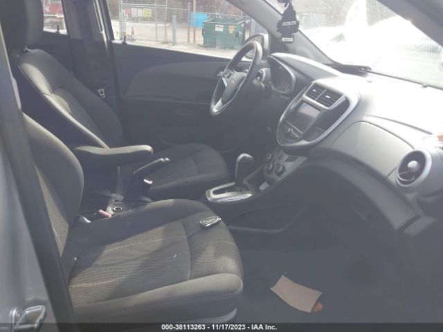 Photo 4 VIN: 1G1JD5SB2L4103561 - CHEVROLET SONIC 