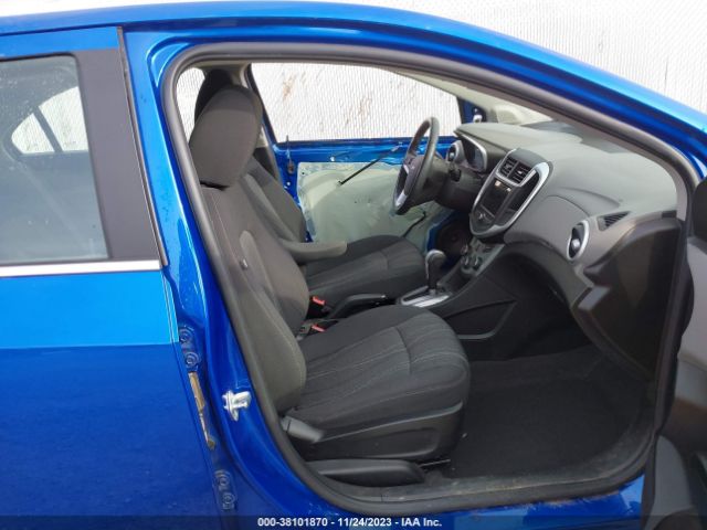 Photo 4 VIN: 1G1JD5SB3K4143811 - CHEVROLET SONIC 