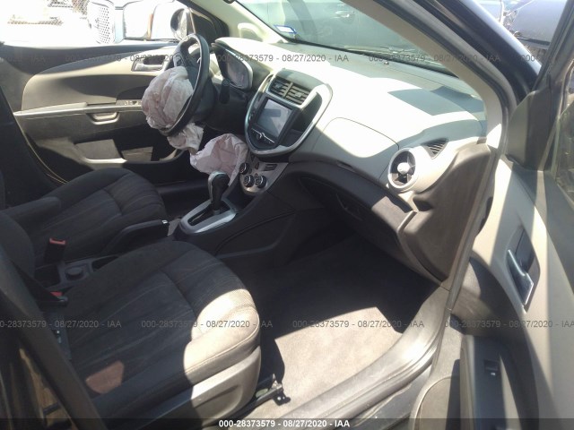 Photo 4 VIN: 1G1JD5SB5H4103092 - CHEVROLET SONIC 