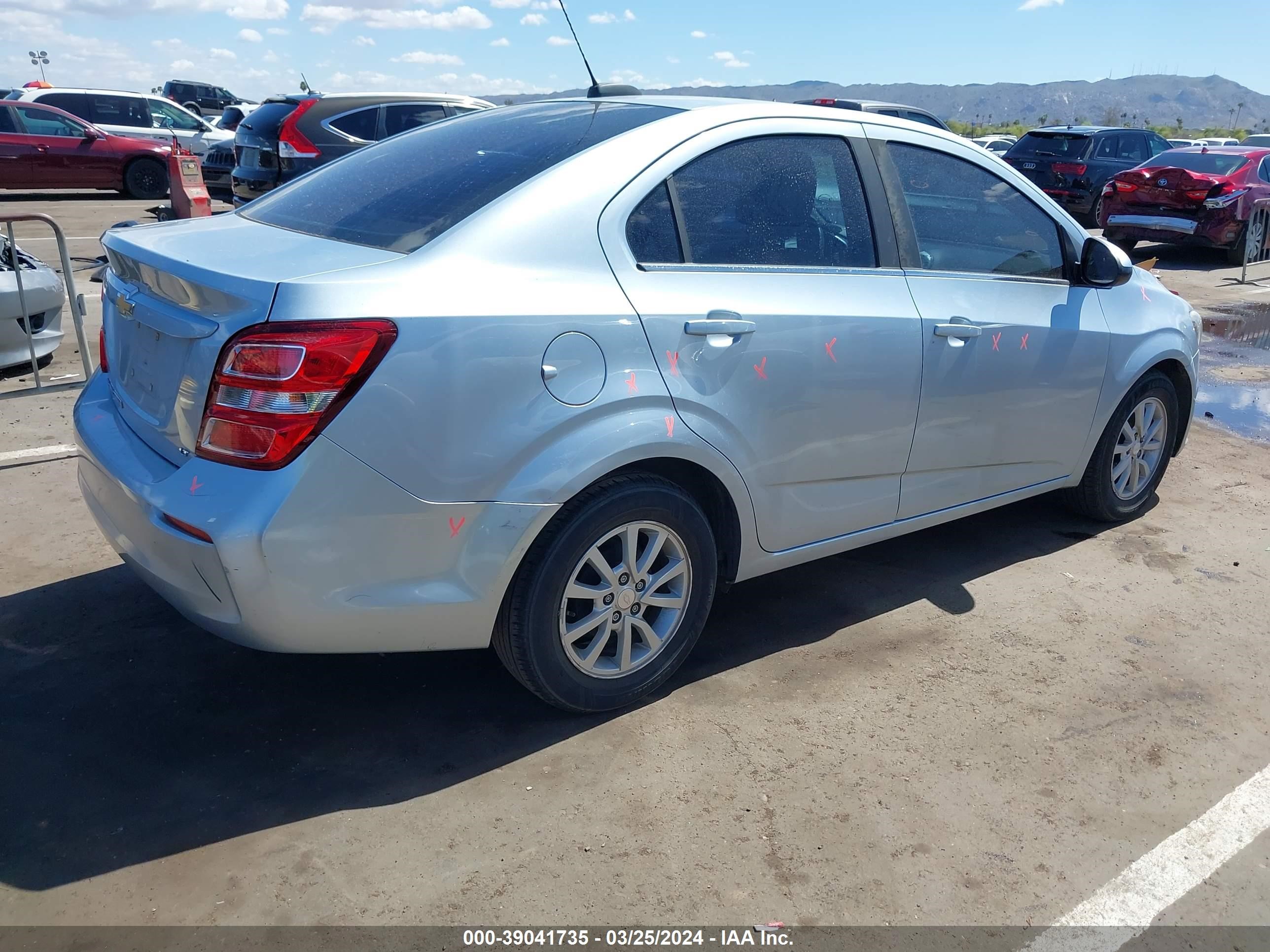 Photo 3 VIN: 1G1JD5SB5H4131670 - CHEVROLET SONIC 