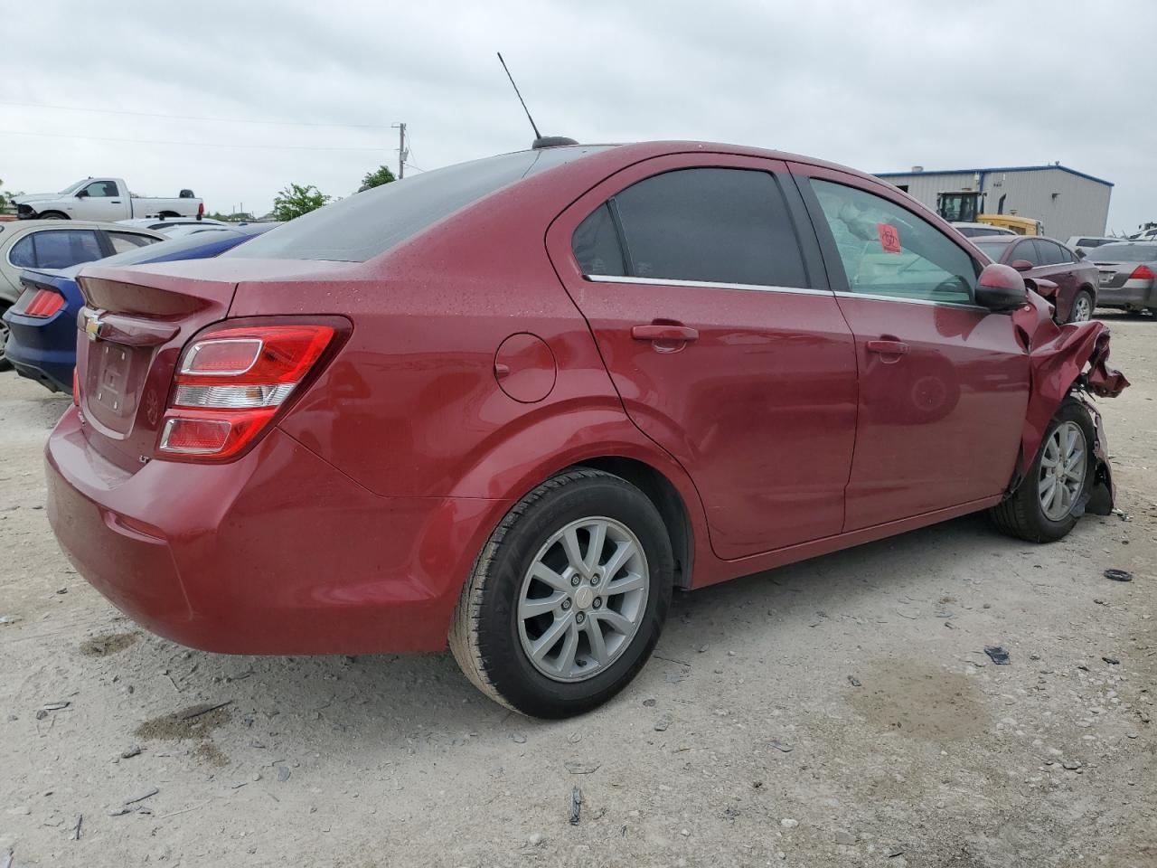 Photo 2 VIN: 1G1JD5SB5K4141221 - CHEVROLET SONIC 