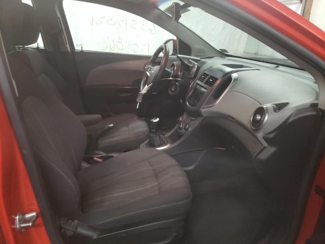 Photo 4 VIN: 1G1JD5SB6D4225146 - CHEVROLET SONIC LT 