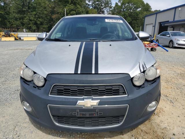 Photo 4 VIN: 1G1JD5SB8D4171171 - CHEVROLET SONIC LT 