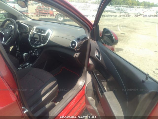 Photo 4 VIN: 1G1JD5SB8J4102668 - CHEVROLET SONIC 