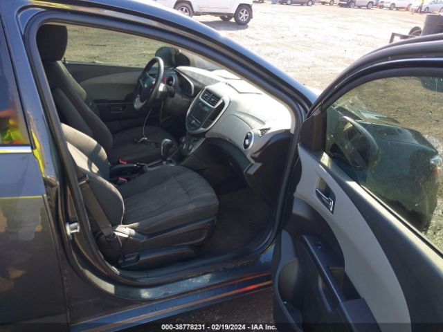 Photo 4 VIN: 1G1JD5SB8K4109766 - CHEVROLET SONIC 