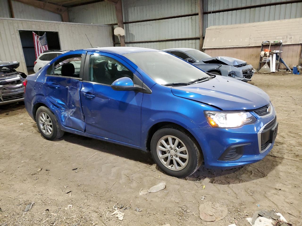 Photo 3 VIN: 1G1JD5SB8L4107873 - CHEVROLET SONIC 