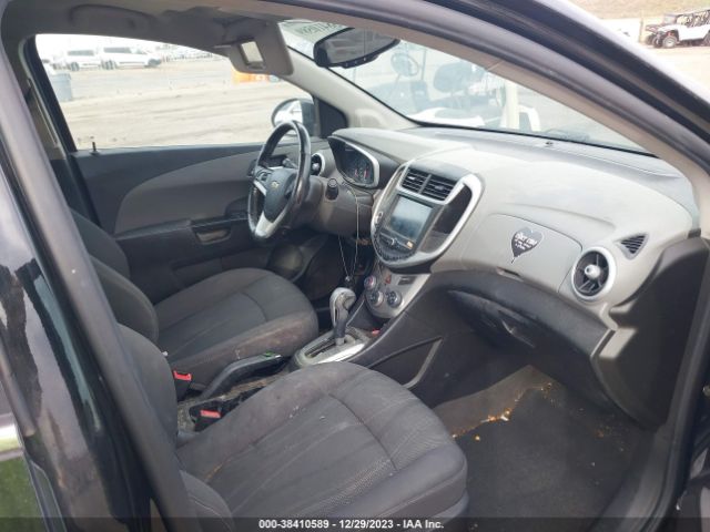 Photo 4 VIN: 1G1JD5SG1H4144914 - CHEVROLET SONIC 