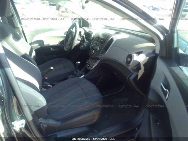 Photo 4 VIN: 1G1JD5SG5D4215378 - CHEVROLET SONIC 