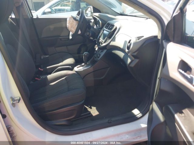 Photo 4 VIN: 1G1JD5SGXH4127349 - CHEVROLET SONIC 