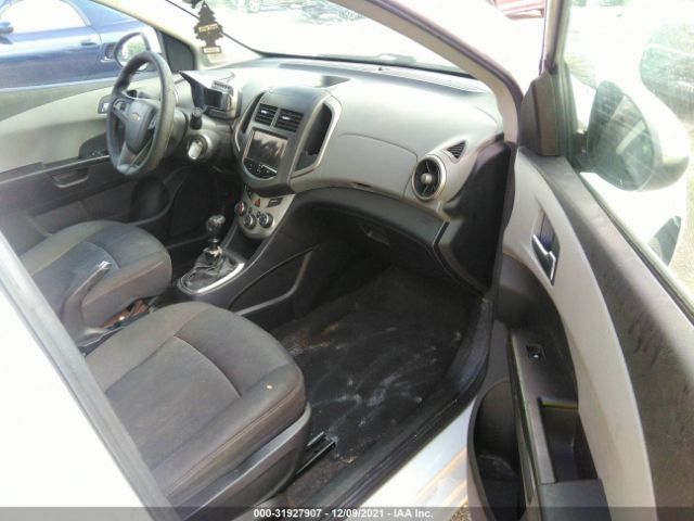 Photo 4 VIN: 1G1JD5SH1E4134078 - CHEVROLET SONIC 