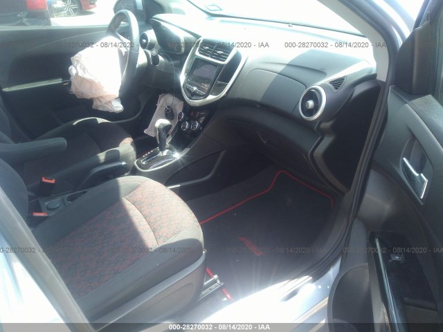 Photo 4 VIN: 1G1JD5SH1J4120983 - CHEVROLET SONIC 