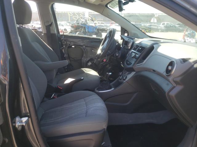 Photo 4 VIN: 1G1JD5SH2G4178383 - CHEVROLET SONIC LT 